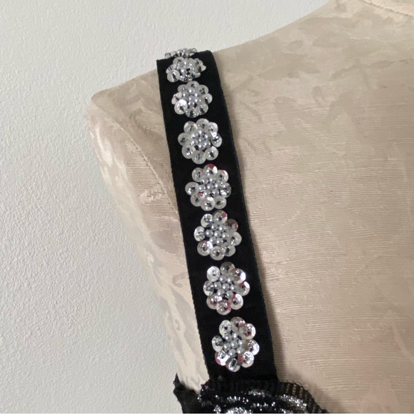 Victoria’s Secret Dream Angels black lace sequin beaded embellished bra 32D - Picture 6 of 7